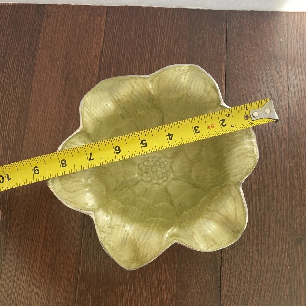 Julia Knight Lily Serving Bowl‎ 8.5 Aluminum Enamel Light green Floral Bowl 2009